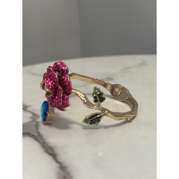 Betsey Johnson Pink Rose Crystal Branch Hinged Gold Tone Bangle Bracelet - Picture 3 of 14